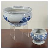 CHINESE BLUE & WHITE PORCELAIN CACHEPOTS