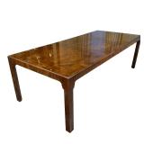 DREXEL WALNUT VENEER EXTENSION DINING TABLE | Rectangular extension dining table with a walnut burl/