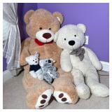 (4pc) LOT OF LARGE STUFFED TEDDY BEARS AND PLUSH ANIMALS | Lot of assorted plush animals including o