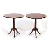 PAIR ITALIAN OCTAGONAL MAHOGANY PEDESTAL SIDE TABLES WITH INLAY | Pair of octagonal-top mahogany ped