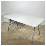 ULINE PLASTIC FOLDING TABLE WITH METAL FOLDING LEGS | White blow-mold plastic rectangular top with r