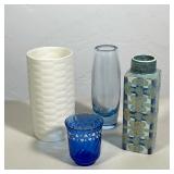 (4pc) COLLECTION OF SCANDINAVIAN CERAMICS AND GLASS INCLUDING ROYAL COPENHAGEN | The collection feat