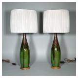 PAIR MID-CENTURY MODERN DRIP GLAZE CERAMIC TABLE LAMPS | This pair of ceramic table lamps features a