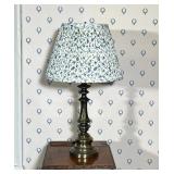 CLASSICAL STYLE BRASS TABLE LAMP WITH PLEATED FLORAL SHADE