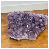 LARGE AMETHYST CRYSTAL GEODE SPECIMEN