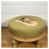 NEEDLEPOINT COLLIE DOG MOTIF FOOTSTOOL WITH TURNED WOODEN BASE
