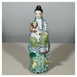 CHINESE FAMILLE ROSE PORCELAIN FIGURE OF GUANYIN AND CHILD