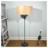 HAMMERED METAL FLOOR LAMP WITH DRUM SHADE