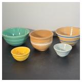 (5pc) FIVE ASSORTED VINTAGE CERAMIC MIXING BOWLS INCLUDING BAUER AND WATT WARE