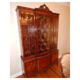 Dealer's Choice Antique Auction