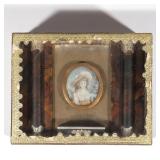 LOT 269 | 19TH CENTURY BOXED PORTRAIT MINIATURE | Portrait miniature of a young woman, apparently un