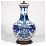  LOT 85 | CHINESE BLUE & WHITE PORCELAIN BALUSTER VASE | Likely Kangxi period, the vase of bottle sh