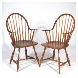 LOT 190 | PAIR LATE 18TH C. CONTINUOUS ARM WINDSOR CHAIRS | Probably New York City, each with arched