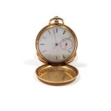 Yellow gold case engraved with empty crest within a foliate border on obverse and star on reverse, t