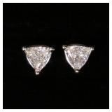 Each approx. 0.30 ct, color estimated between F-H, clarity estimated between VVS2-VS1