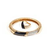 (2PC) VAN CLEEF & ARPELS 18K & ONYX DEMI- PARURE | Comprising a hard bracelet with 21 full cut melee