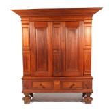 WILLIAM & MARY GUMWOOD KAS | New York / New Jersey, Circa 1720-1740, three parts, upper with a widel