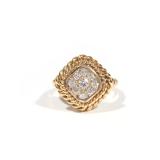 VAN CLEEF & ARPELS DIAMOND & 18K GOLD LADIES RING | Rope design, shield-shape ring, set with 9 full 