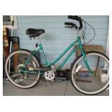 Murray 6 Speed Beach Cruiser Bicycle