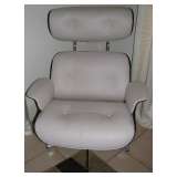 Herman Miller Eames Style Lounge Chair