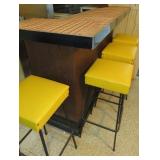 Vintage Wood Cocktail Bar/Stools