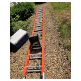 Fiberglass Extension Ladder