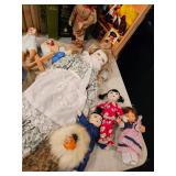 Vointage Dolls