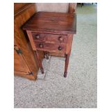 End Table/Side Table