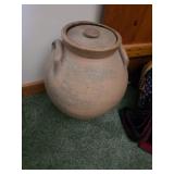 Stoneware Kettle with Lid