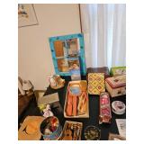 Tchotchkes