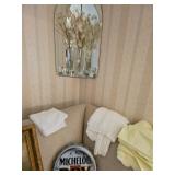 Table Clothes, Linens