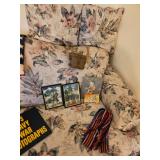 Couch, Artwork, Canteen