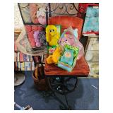 Yarn, Toys