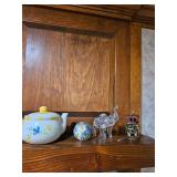 Tea Pots, Figurines, 