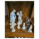 Figurines