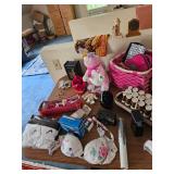Sewing Supplies, Tchotchkes
