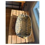 Oak Basket
