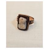 14k Gold Cameo Ring 