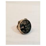 9k Gold Ring 