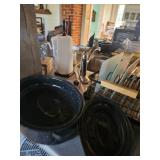 Kitchenware, Cutting Boards, Pots