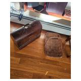 Wooden Basket, Vintage Singer sewing machine