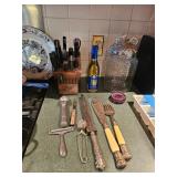 Antique Dinner Carving Set, Antique Large Carving Knife, Spring loaded Tea Ball. Assorted Cooking an
