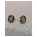 14k Gold And Opals Earrings