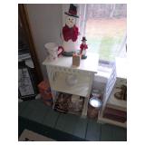 small book shelf, snowman, mug