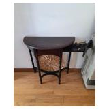 Smoking side table, basket