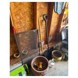 Snow Shovel, Garden Pots