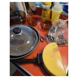 Vintage yellow Nordic Ware "Good Morning" folding omelette pan, fry pan