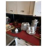 Vintage International Tableworks Heartland stoneware set, Vintage blender