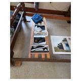 Ladies dress shoes 7.5 & 8, artwork unframed