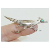 unmarked NA bird pin